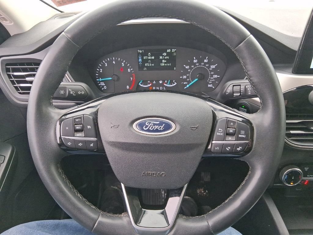 Certified 2022 Ford Escape SEL image 12