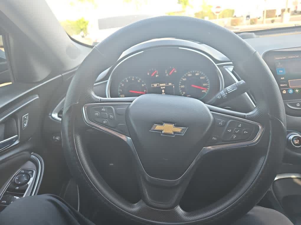 Used 2020 Chevrolet Malibu LT image 15