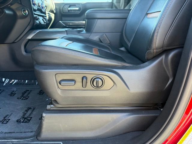 Used 2022 GMC Sierra 1500 AT4 w/ AT4 Premium Package image 9