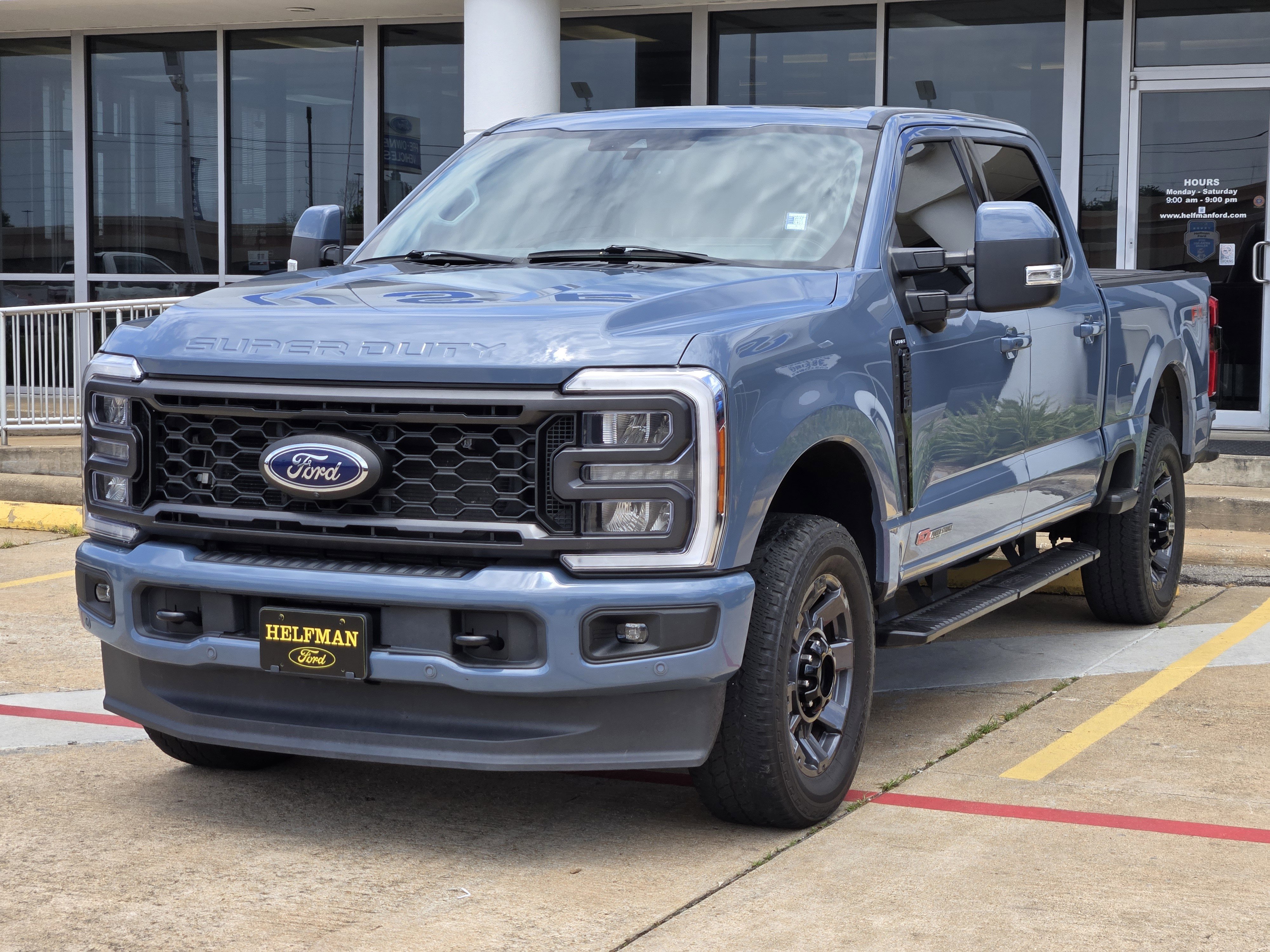 Certified 2023 Ford F250 Lariat w/ Lariat Ultimate Package AWD/4WD image 2