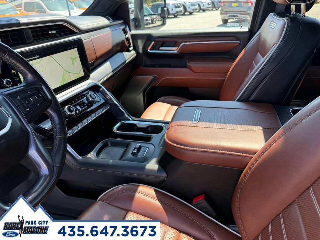 Used 2024 GMC Sierra 3500 Denali Ultimate AWD/4WD image 26