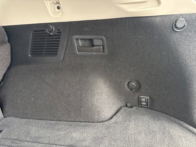 Used 2024 Nissan Murano SV w/ SV Midnight Edition Package image 39