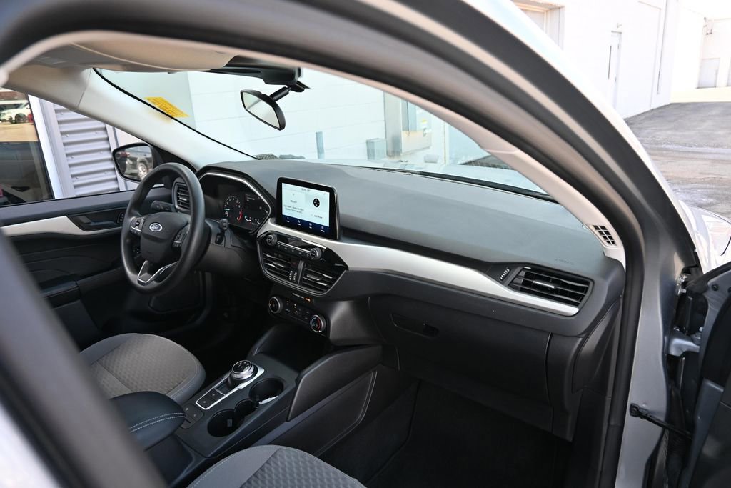 Certified 2022 Ford Escape SE image 21