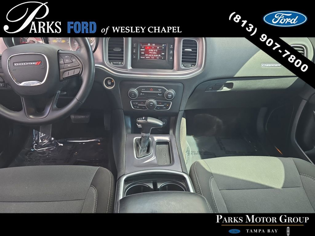 Used 2017 Dodge Charger SE w/ Popular Equipment Group image 12