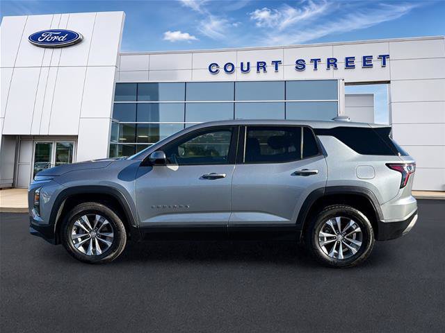 Used 2026 Chevrolet Equinox LT AWD/4WD image 8