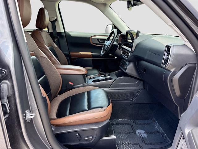 Certified 2025 Ford Bronco Sport Outer Banks w/ Outer Banks Tech Package+ AWD/4WD image 31