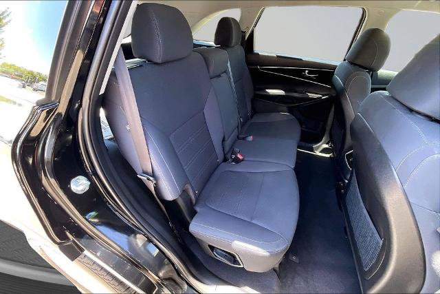 Used 2017 Kia Sorento AWD w/ LX Convenience Package image 27