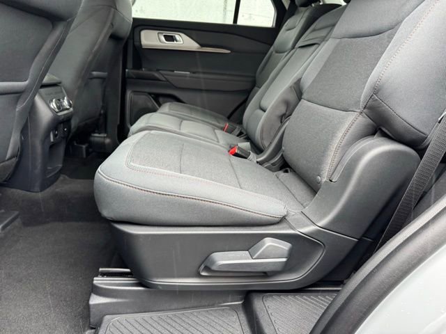 Certified 2025 Ford Explorer Active AWD/4WD image 15