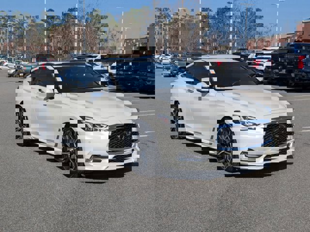 Used 2022 INFINITI Q60 3.0t Luxe w/ Essential Package image 7