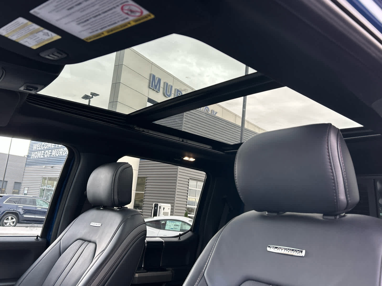 Certified 2022 Ford F350 Platinum image 34