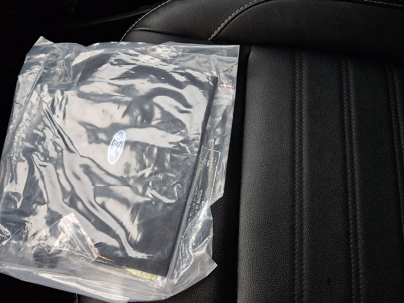 Certified 2022 Ford EcoSport Titanium image 26