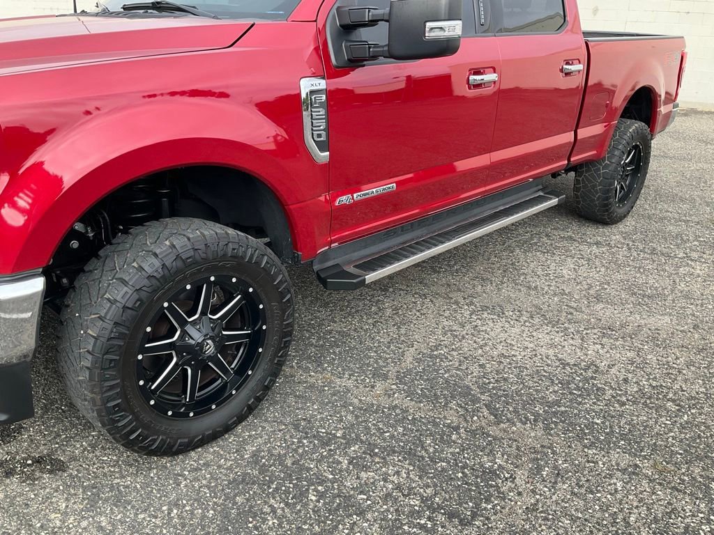 Certified 2022 Ford F250 XLT w/ XLT Premium Package image 3