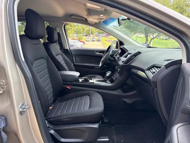 Certified 2018 Ford Edge SE FWD image 11