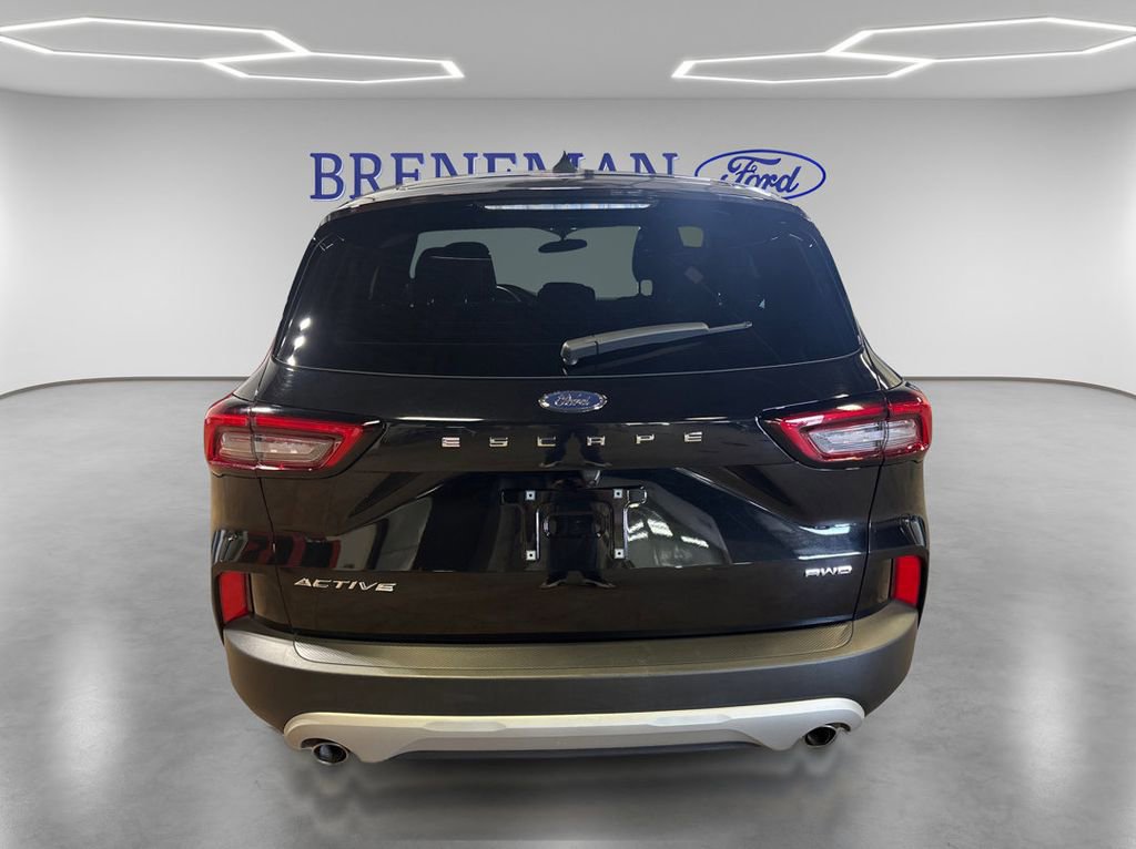 Certified 2025 Ford Escape Active image 4