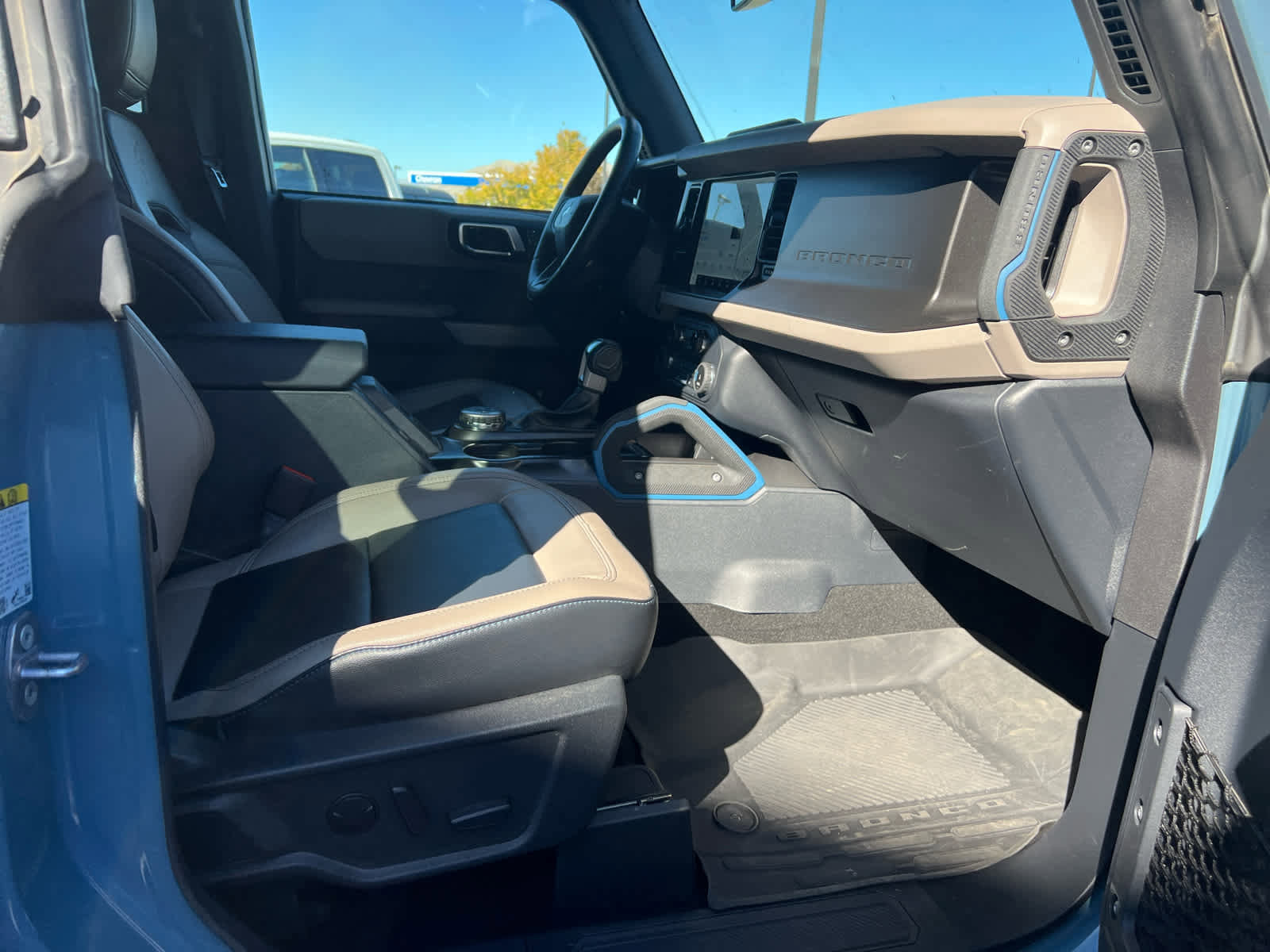 Certified 2022 Ford Bronco Wildtrak image 17