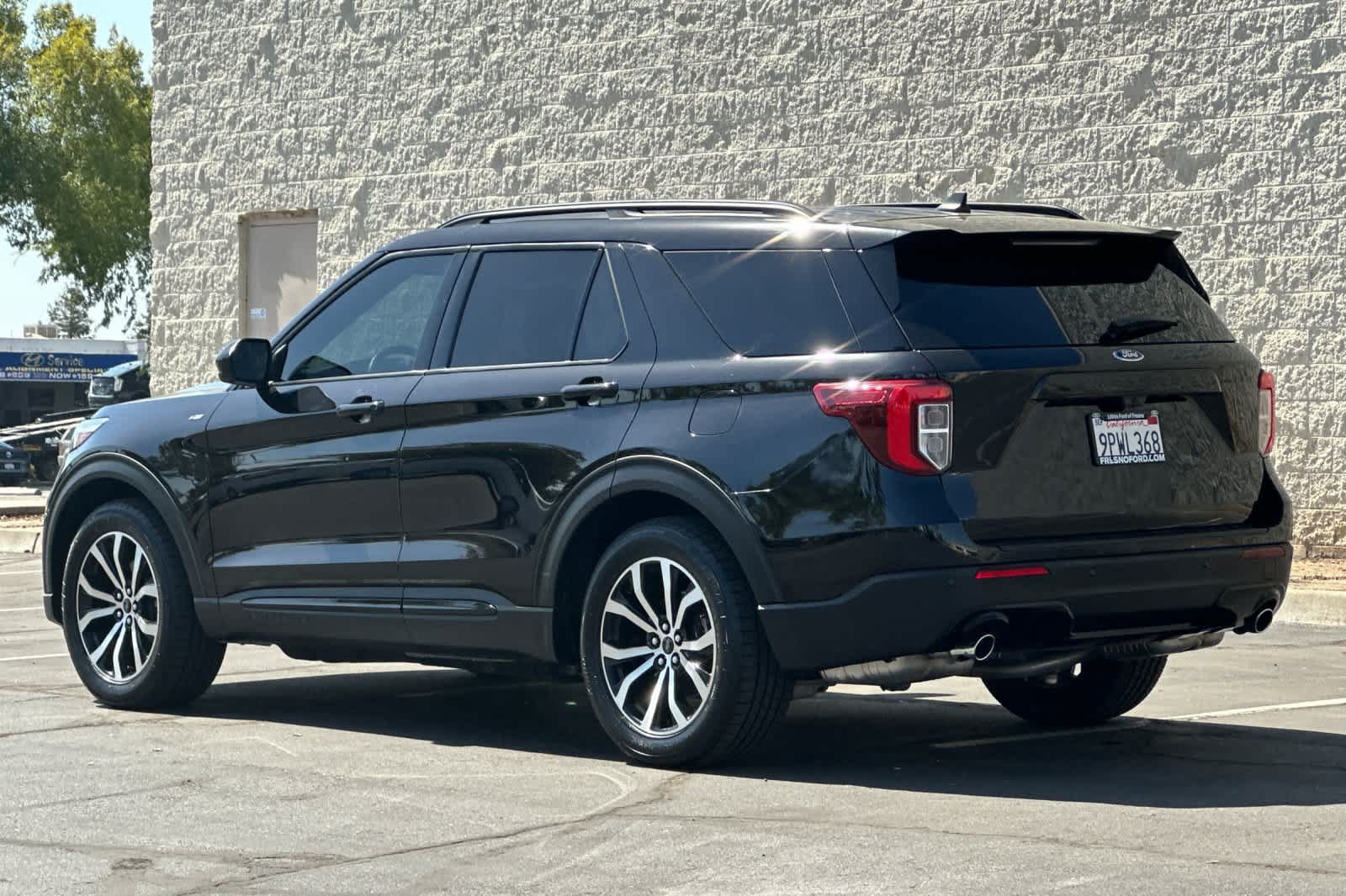 Certified 2022 Ford Explorer ST-Line RWD image 7