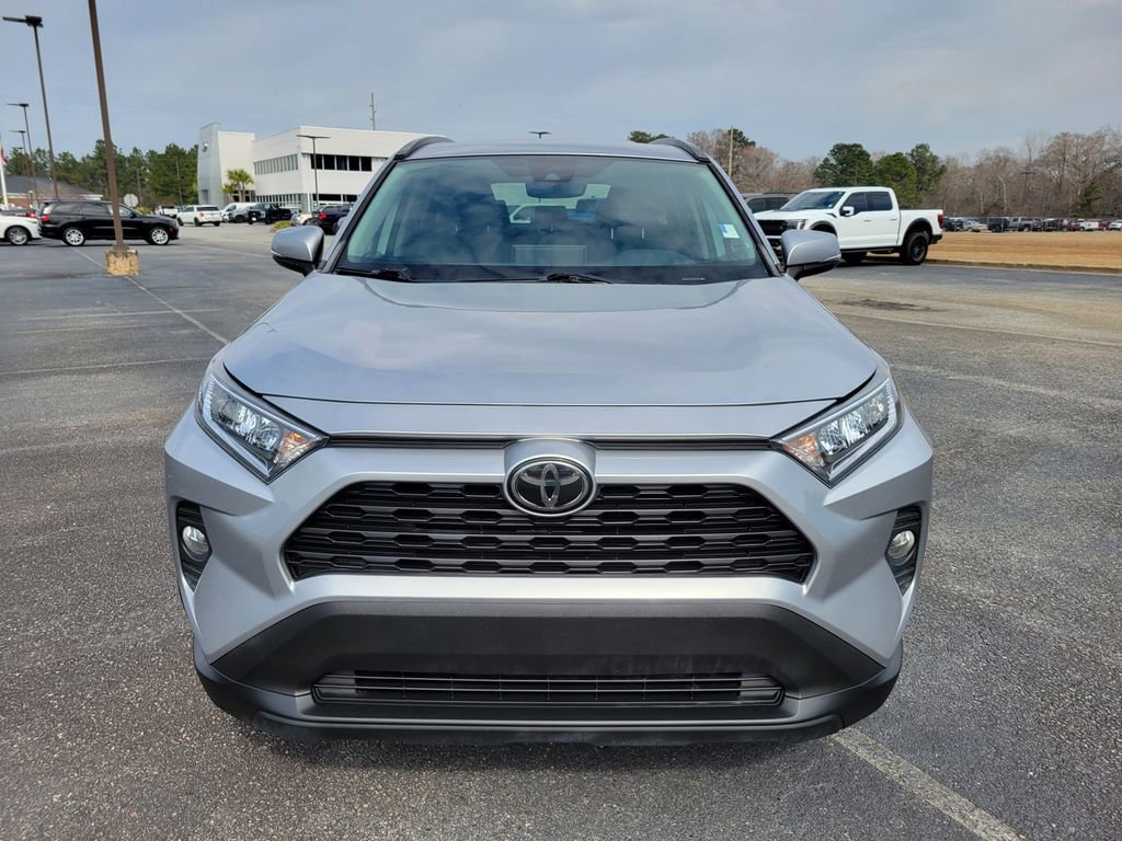 Used 2020 Toyota RAV4 XLE image 9
