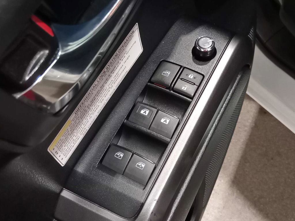 Used 2017 Toyota Tacoma TRD Pro AWD/4WD image 25