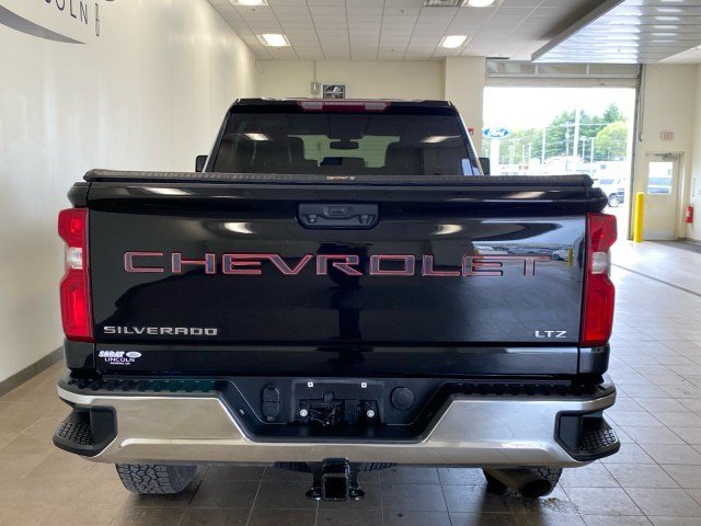Used 2022 Chevrolet Silverado 2500 LTZ w/ Snow Plow Prep/Camper Package AWD/4WD image 6
