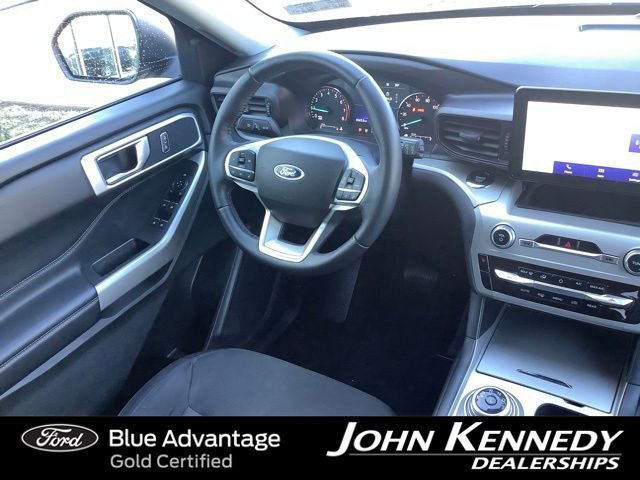 Certified 2022 Ford Explorer XLT image 17
