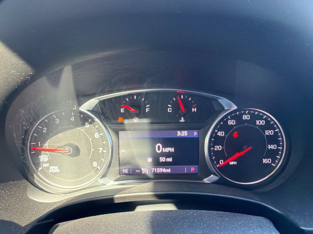 Used 2022 GMC Terrain SLT w/ Elevation Edition FWD image 32
