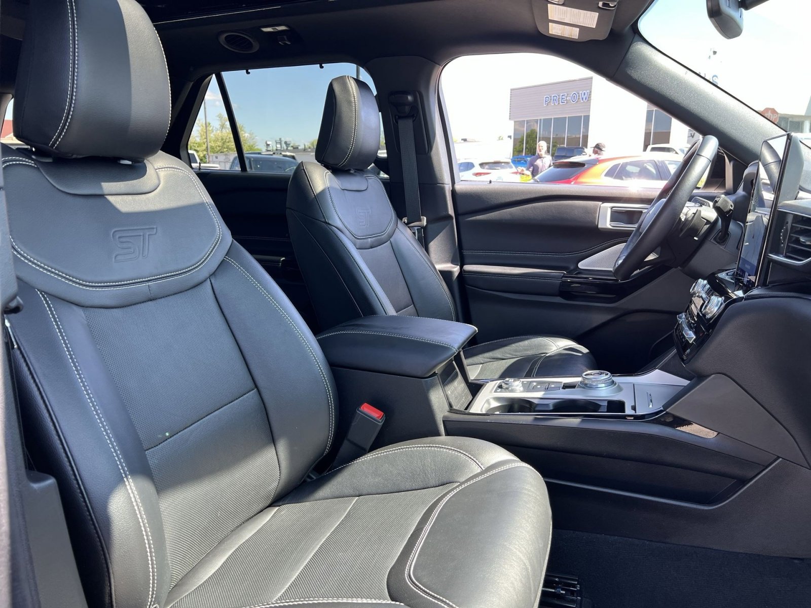 Certified 2022 Ford Explorer ST w/ Equipment Group 401A AWD/4WD image 35