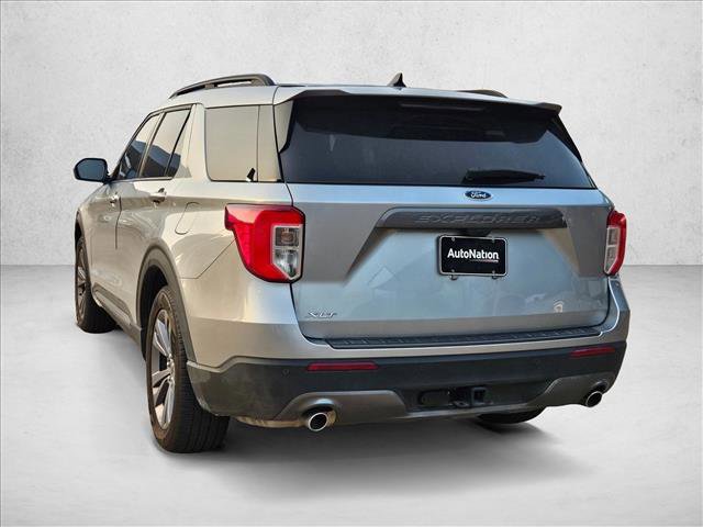 Certified 2023 Ford Explorer XLT w/ Equipment Group 202A RWD image 6