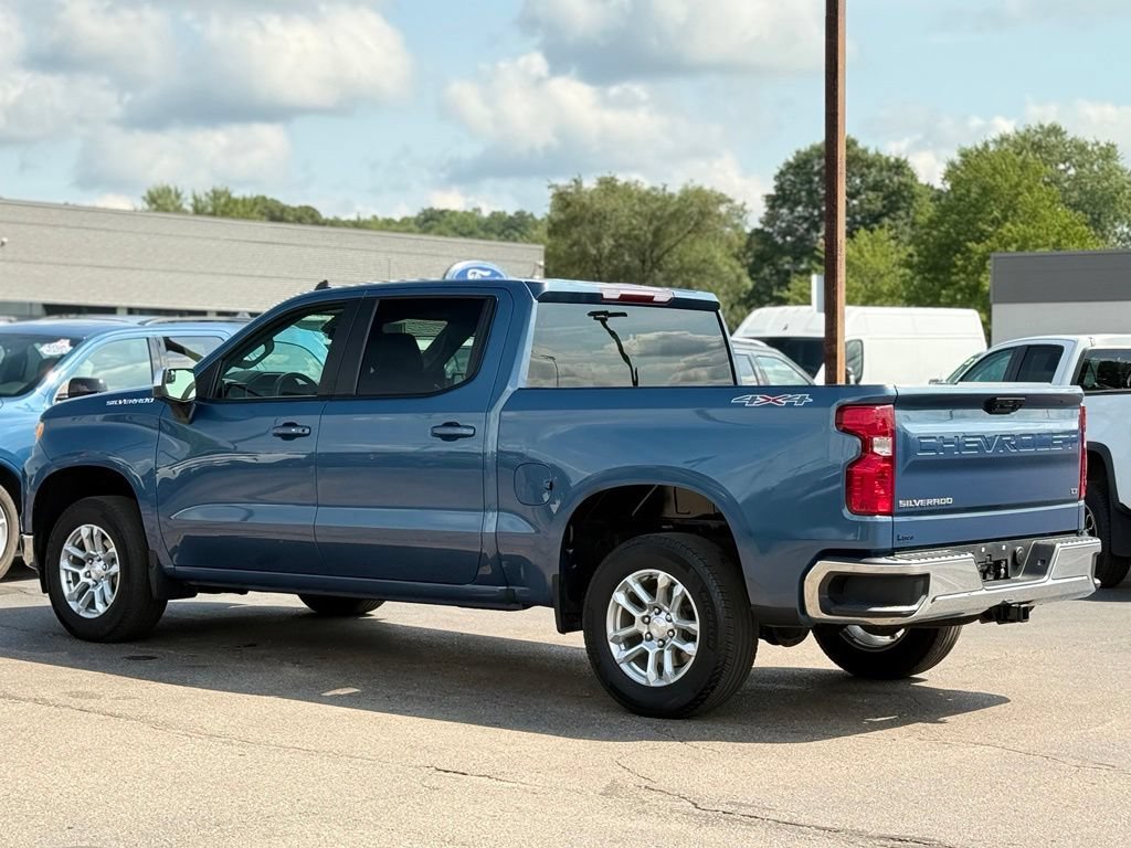 Used 2024 Chevrolet Silverado 1500 LT AWD/4WD image 33