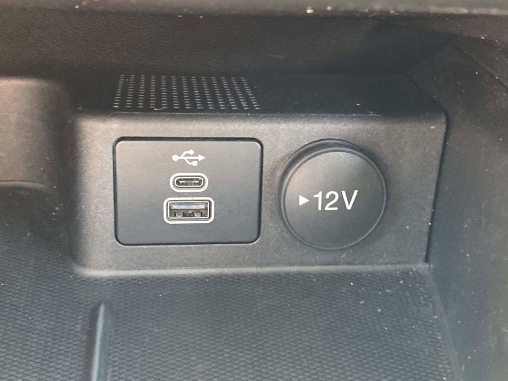 Certified 2025 Ford Escape Active FWD image 26