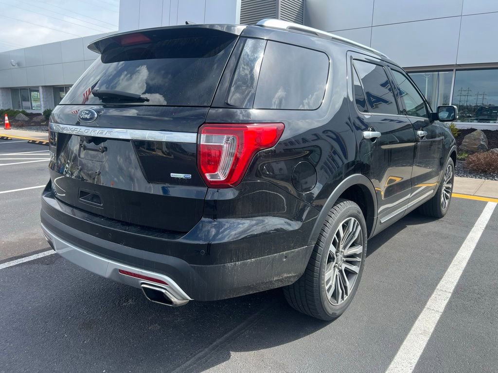 Certified 2017 Ford Explorer Platinum image 7