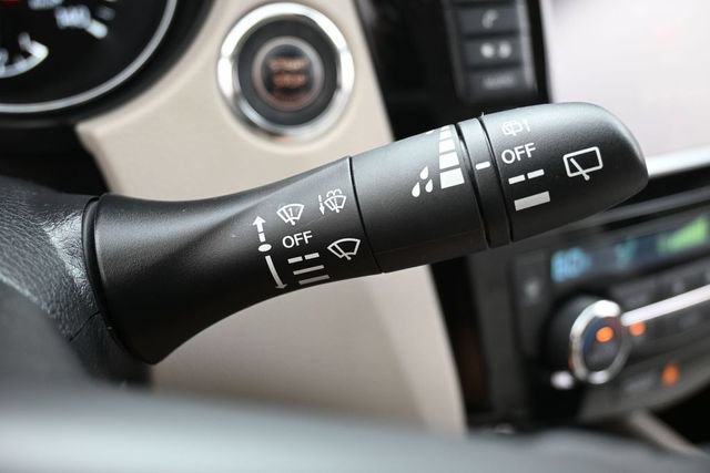 Used 2020 Nissan Rogue Sport SV w/ Technology Package FWD image 18