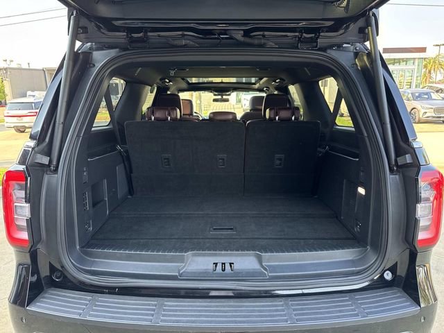 Certified 2023 Ford Expedition Limited image 9
