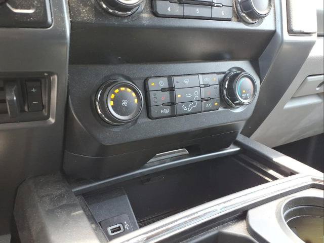 Certified 2019 Ford F250 XLT w/ XLT Premium Package AWD/4WD image 21