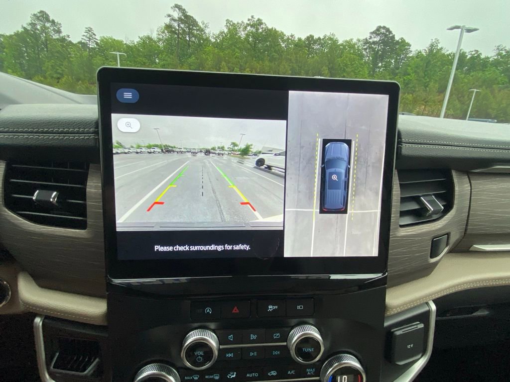 Certified 2024 Ford Expedition Limited AWD/4WD image 16