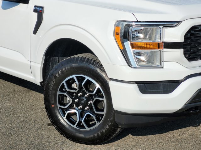 Certified 2022 Ford F150 XL w/ STX Appearance Package image 9