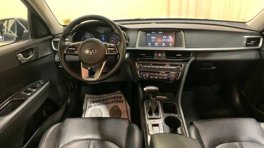 Used 2020 Kia Optima EX image 22