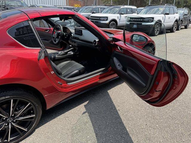 Used 2026 MAZDA MX-5 Miata RF Grand Touring RWD image 18