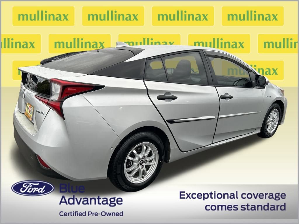 Used 2022 Toyota Prius LE video 3