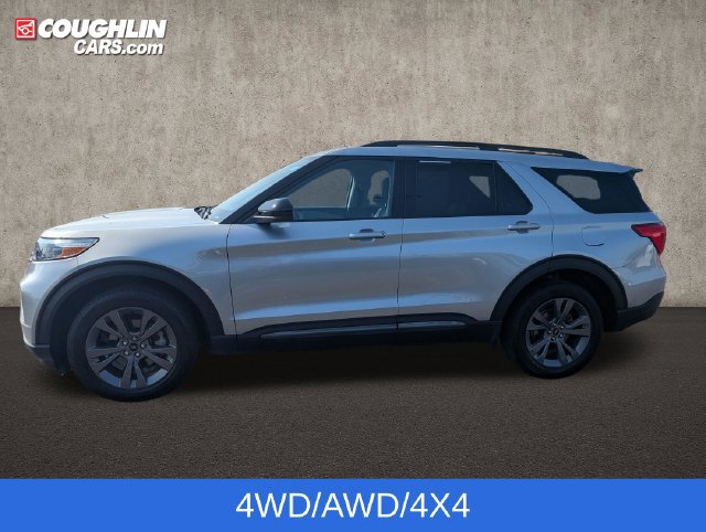 Certified 2023 Ford Explorer XLT w/ Equipment Group 202A AWD/4WD image 6
