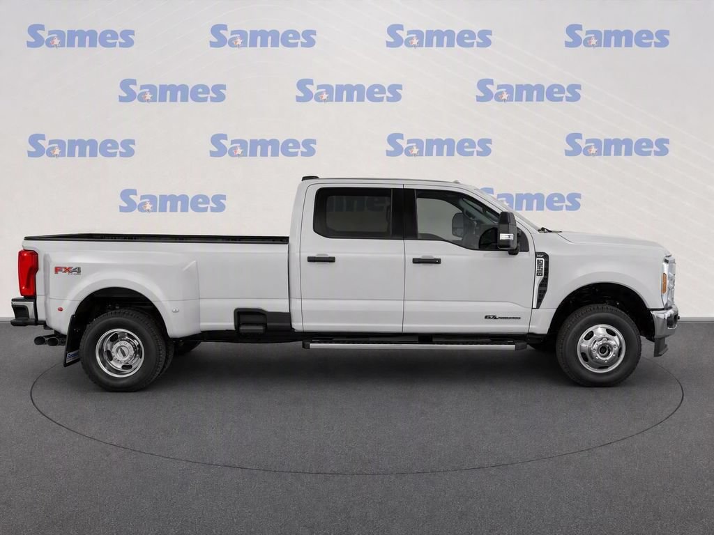 Certified 2026 Ford F350 XLT AWD/4WD image 8