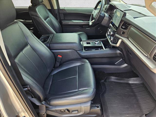 Certified 2022 Ford Expedition XLT RWD image 22