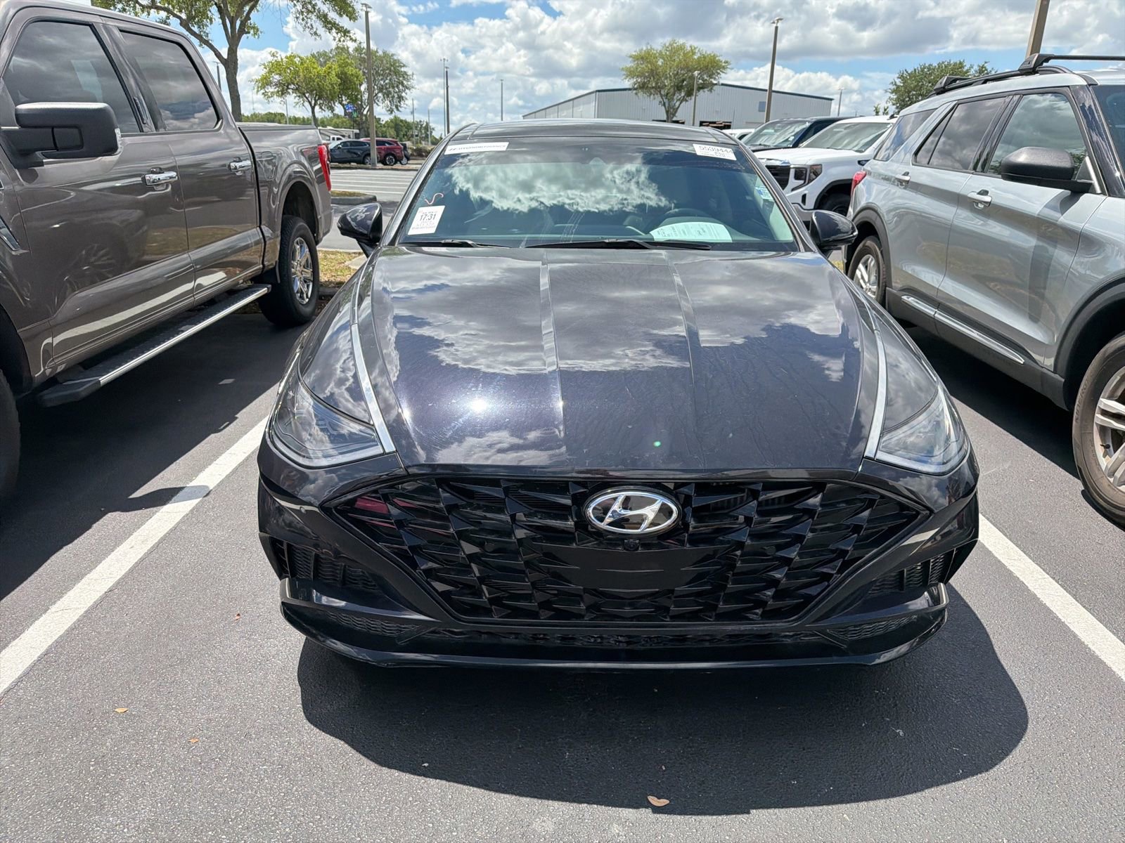 Used 2023 Hyundai Sonata Limited FWD image 10