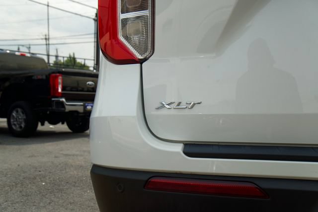 Certified 2022 Ford Explorer XLT w/ Equipment Group 202A AWD/4WD image 11
