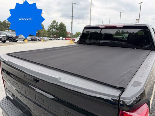 Used 2021 Chevrolet Silverado 1500 Custom Trail Boss w/ LPO, Dark Essentials Package AWD/4WD image 9