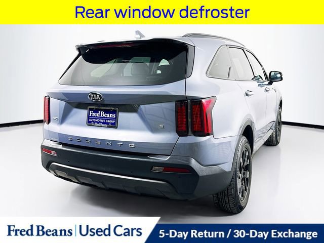 Used 2021 Kia Sorento S image 5