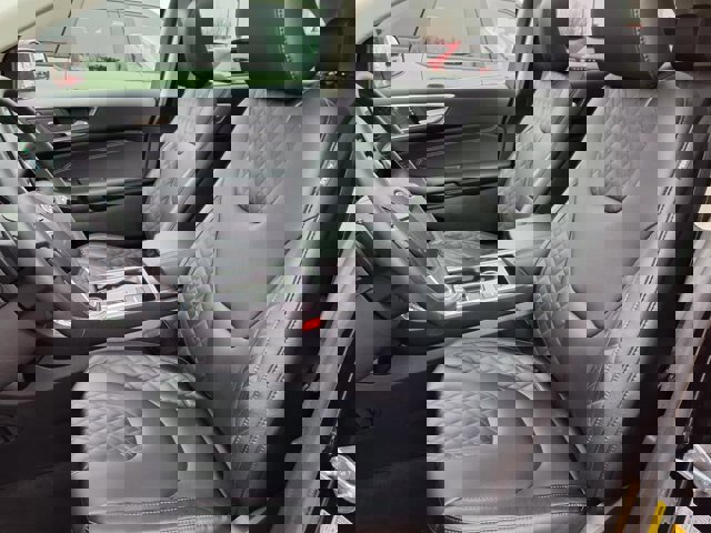 Certified 2024 Ford Edge Titanium w/ Class II Trailer Tow Package image 7