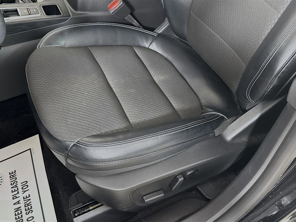 Certified 2023 Ford Escape SE image 22