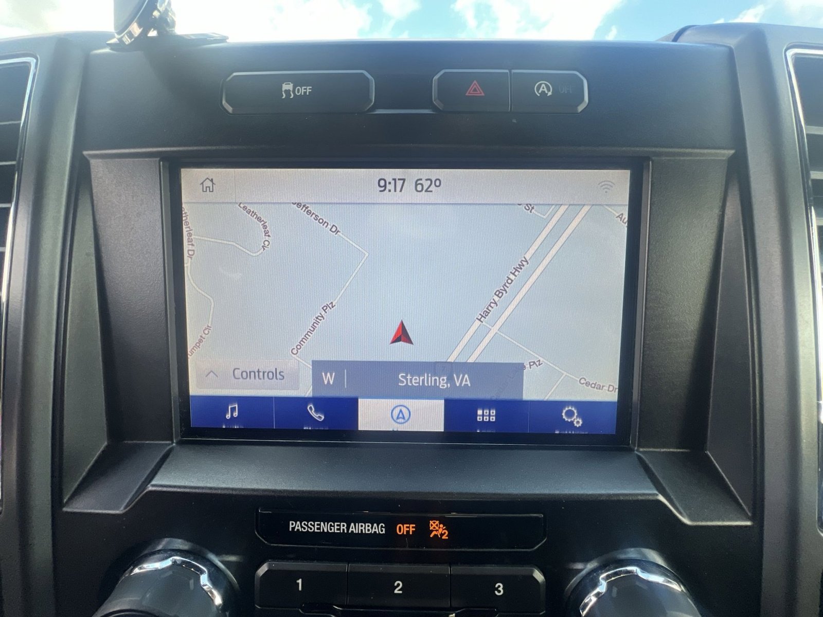 Certified 2020 Ford F150 XLT w/ Equipment Group 302A Luxury AWD/4WD image 28