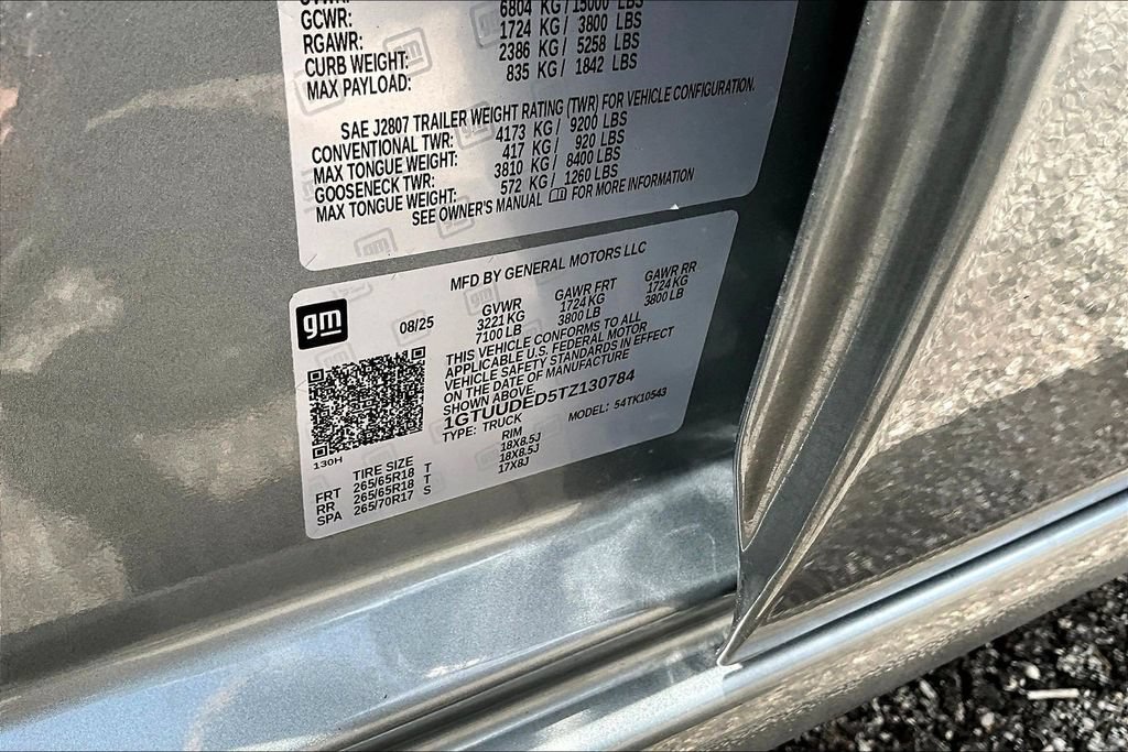 Used 2026 GMC Sierra 1500 SLT AWD/4WD image 22