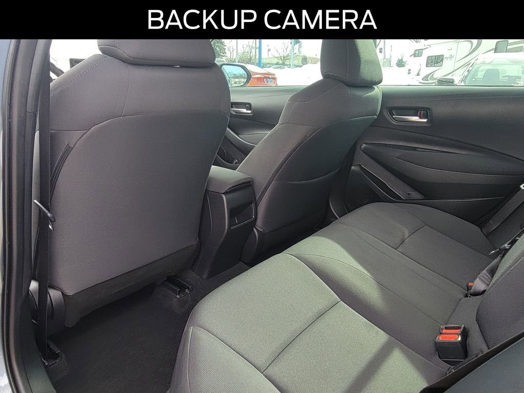 Used 2021 Toyota Corolla LE image 11